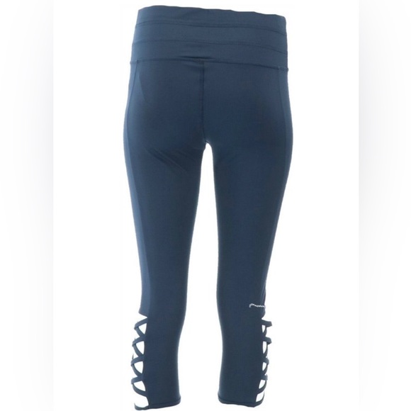 NWOT TA Tracy Anderson G.I.L.I. Petite Leggings Cutout - Picture 2 of 9